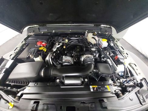 Used 2021 Jeep Wrangler Unlimited Sport image 29