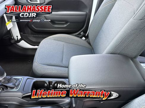 Used 2026 Jeep Wrangler Unlimited Sport AWD/4WD image 21