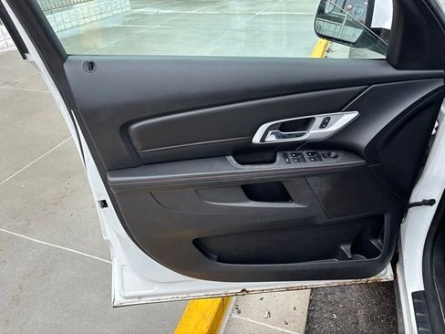 Used 2013 GMC Terrain SLE AWD/4WD image 13