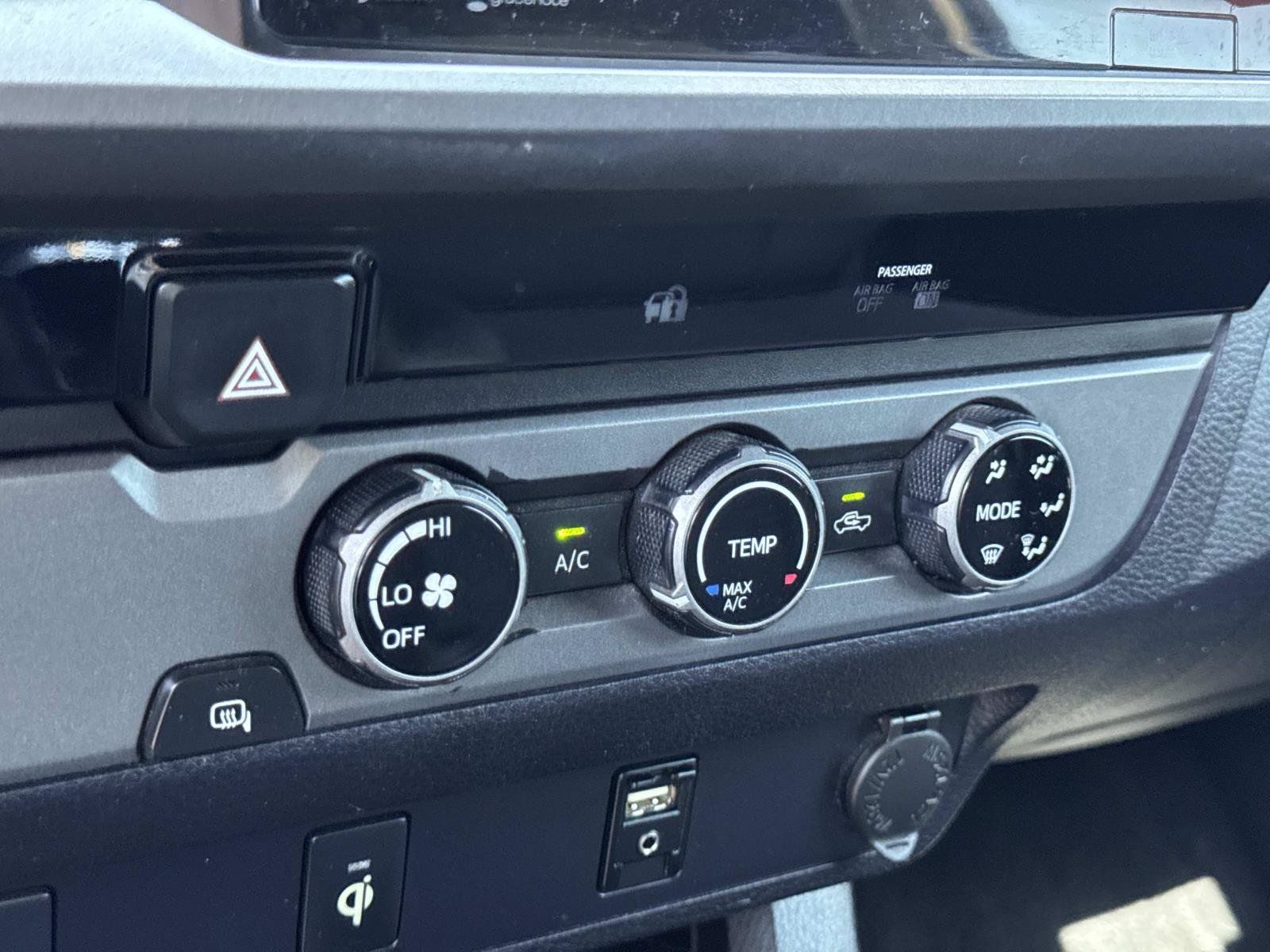 Used 2016 Toyota Tacoma TRD Off-Road w/ Towing Package RWD image 15
