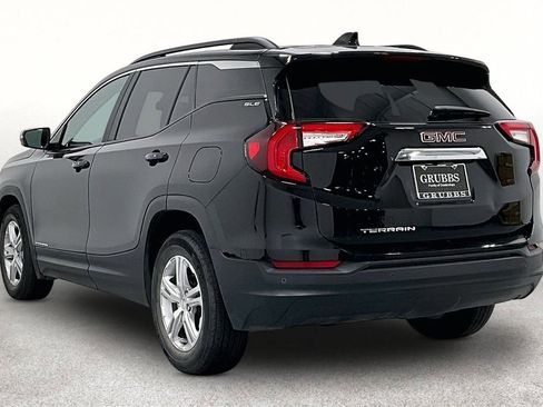 Used 2022 GMC Terrain SLE w/ Driver Convenience Package FWD image 15
