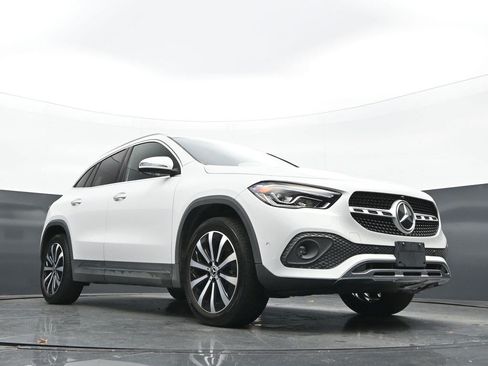 Used 2021 Mercedes-Benz GLA 250 4MATIC image 19