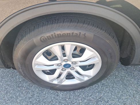 Used 2022 Ford Escape S AWD/4WD image 9