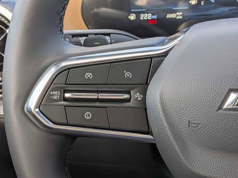 New 2026 Chevrolet Equinox ACTIV w/ Convenience Package III image 24