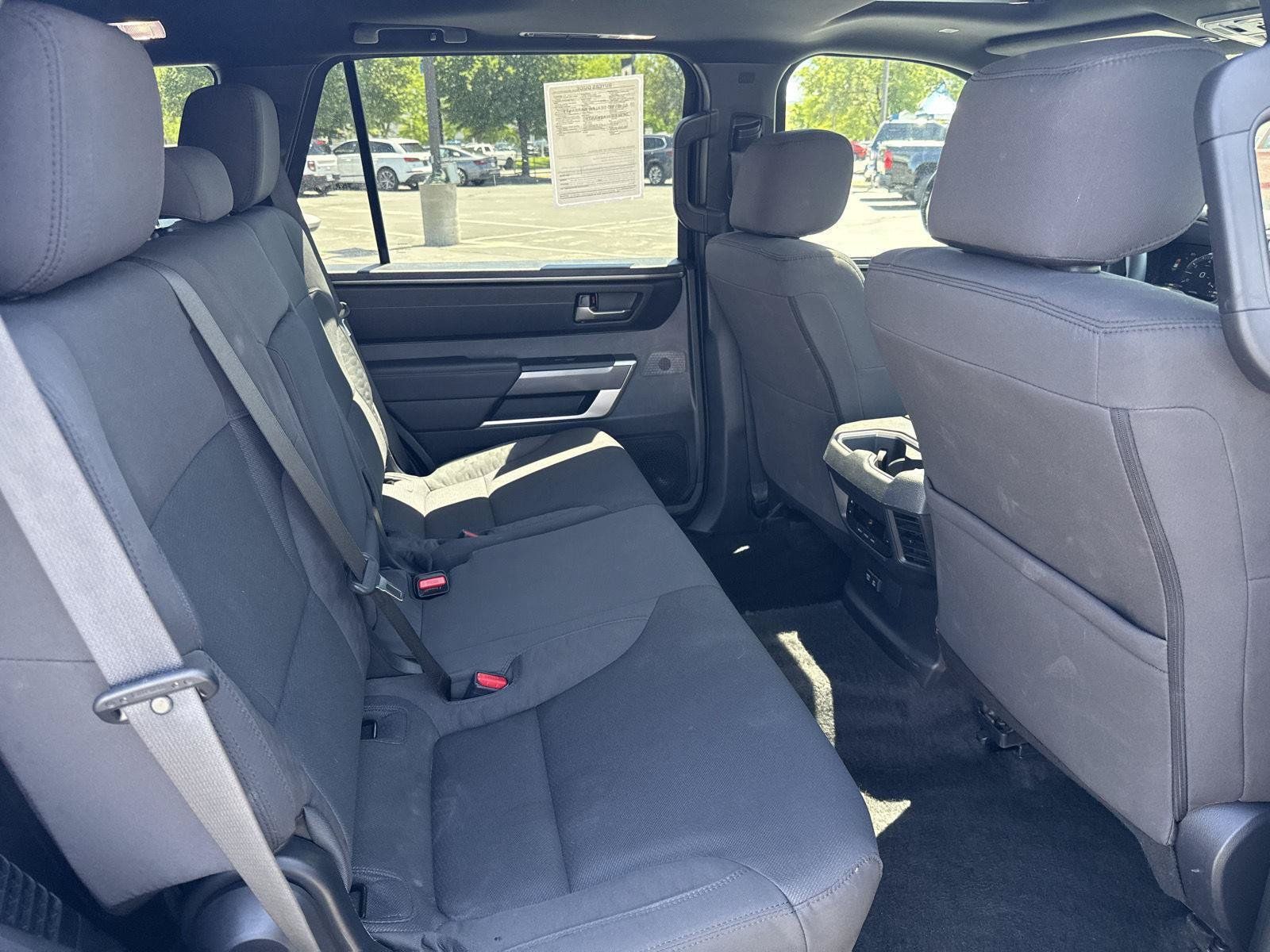 Used 2025 Toyota Sequoia SR5 AWD/4WD image 31