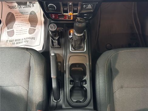 New 2026 Jeep Gladiator Mojave AWD/4WD image 18