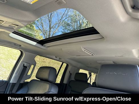 Used 2019 GMC Yukon XL Denali w/ Denali Ultimate Package image 27
