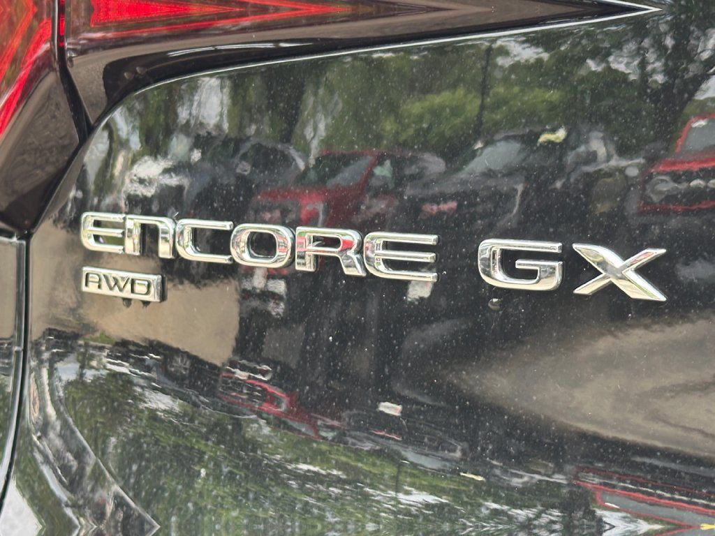 New 2026 Buick Encore GX Sport Touring w/ Comfort Package AWD/4WD image 10
