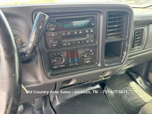 Used 2005 Chevrolet Silverado 1500 LS w/ Light Duty Power Package image 14