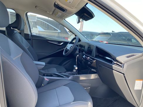 New 2026 Kia Niro LX FWD image 22