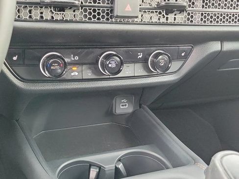Certified 2024 Honda HR-V Sport image 30