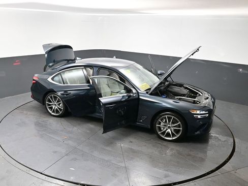 Used 2025 Genesis G70 2.5T image 63