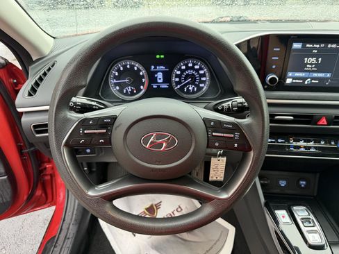 Used 2021 Hyundai Sonata SE FWD image 25