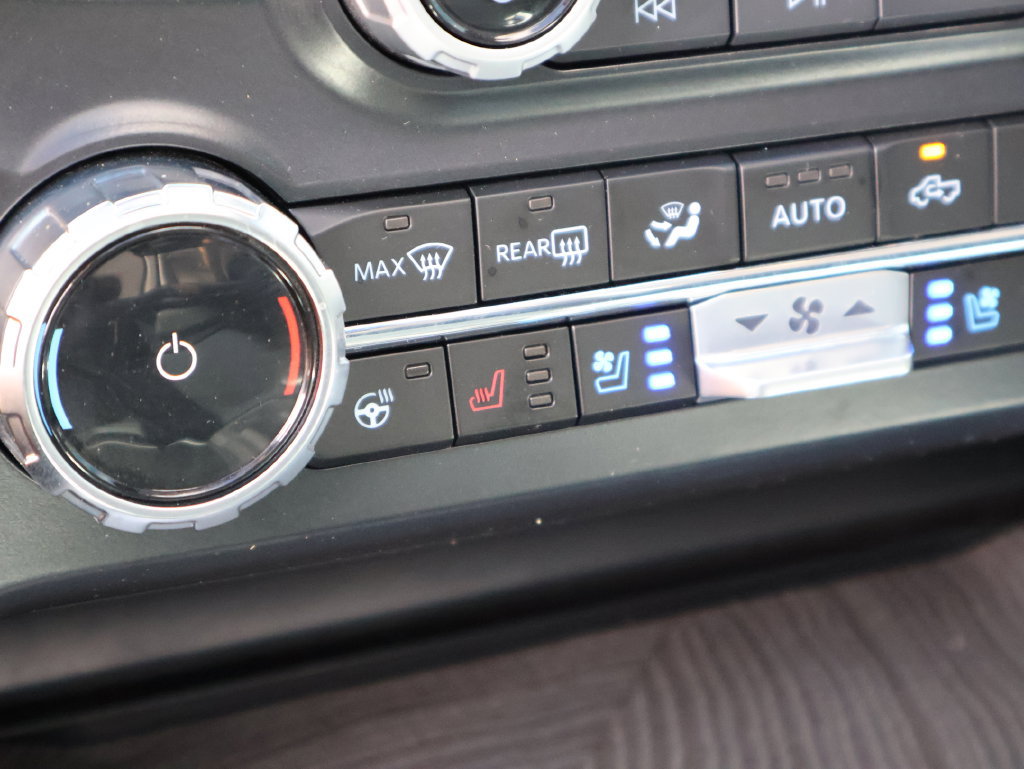 Certified 2024 Ford F250 Platinum AWD/4WD image 37