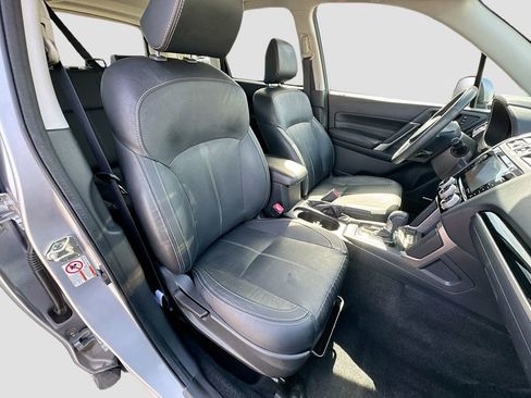 Used 2017 Subaru Forester 2.5i Touring image 37