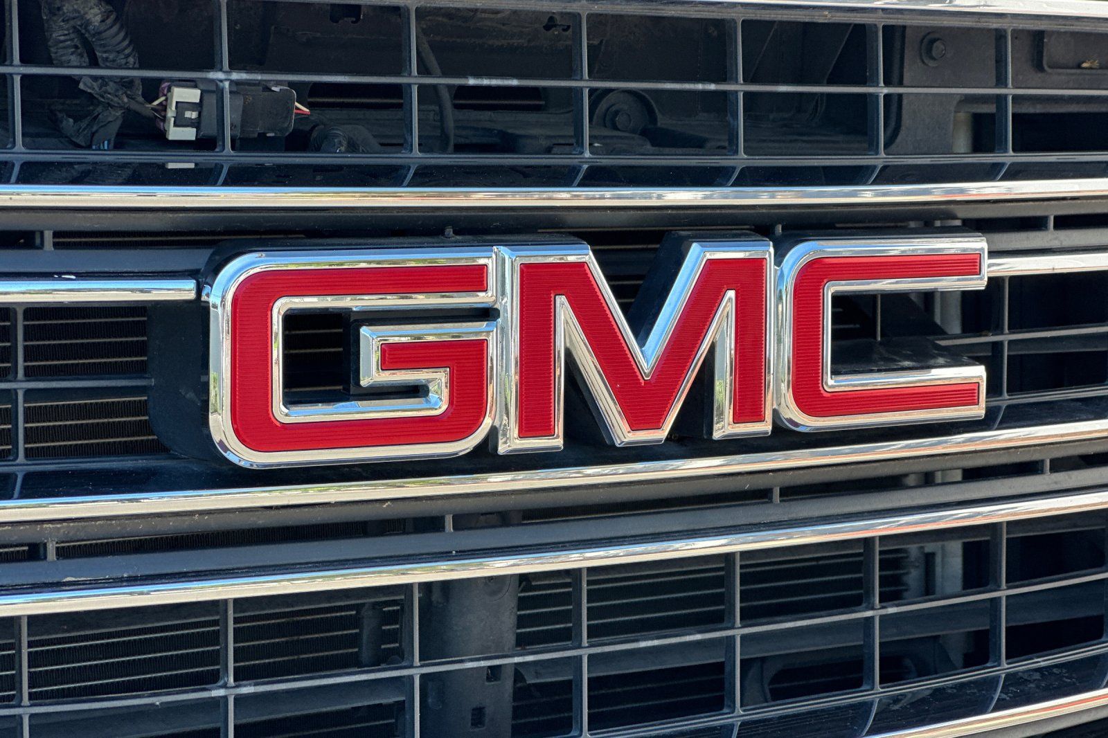 Used 2018 GMC Yukon XL SLE w/ SLE Value Package AWD/4WD image 48
