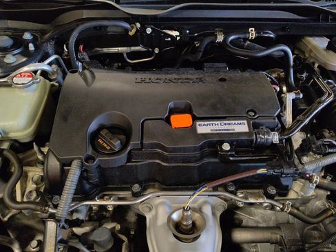 Used 2020 Honda Civic LX image 30