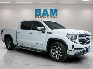 Used 2022 GMC Sierra 1500 SLT w/ SLT Premium Package AWD/4WD video 1