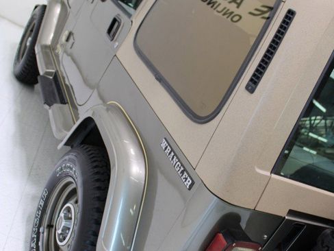 Used 1989 Jeep Wrangler Sahara image 56