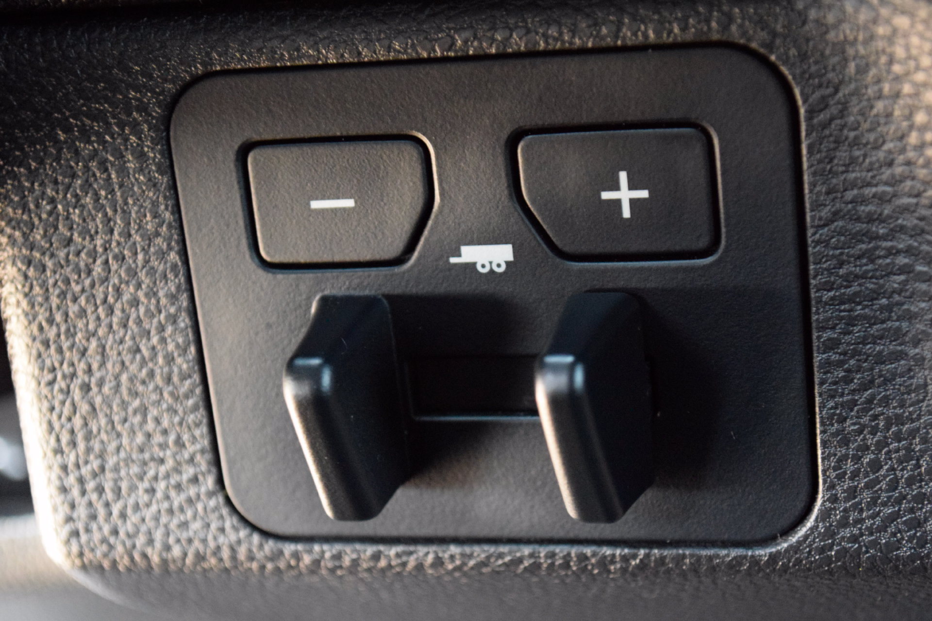 Used 2025 Toyota Tundra SR5 w/ SX Package RWD image 12