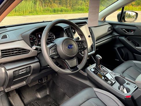 Used 2024 Subaru Crosstrek 2.5i Limited image 13