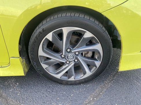 Used 2018 Toyota Corolla iM image 8