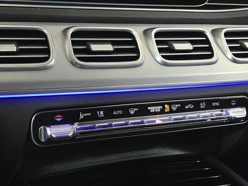 Certified 2024 Mercedes-Benz GLE 350 4MATIC image 32