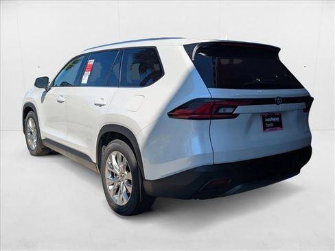 New 2026 Toyota Grand Highlander Limited image 8