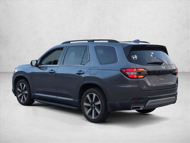 Used 2023 Honda Pilot Elite image 7