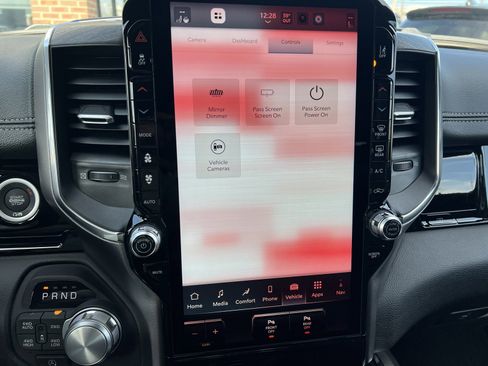 New 2026 RAM 1500 Laramie w/ Night Edition AWD/4WD image 18