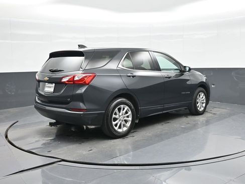 Used 2020 Chevrolet Equinox LT w/ Driver Convenience Package image 7