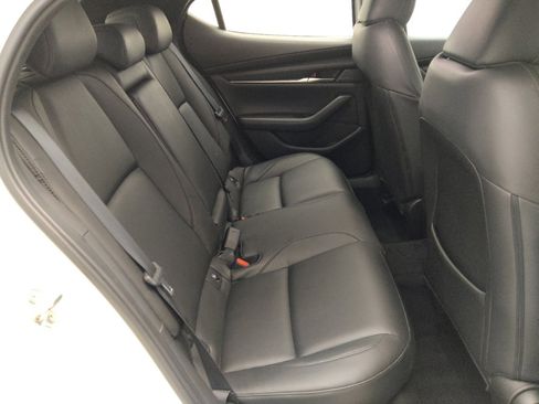 Used 2023 MAZDA MAZDA3 s FWD image 19