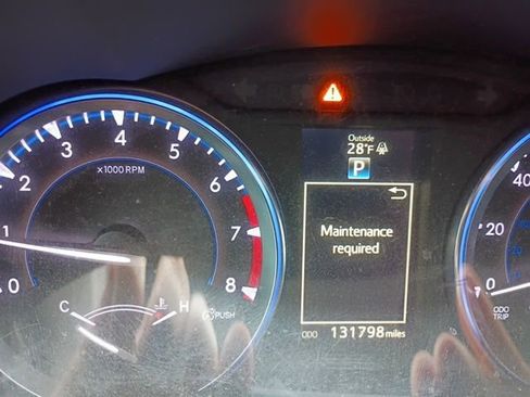 Used 2015 Toyota Highlander XLE image 25