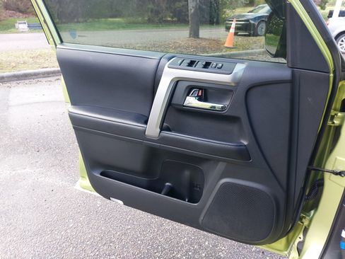 Used 2023 Toyota 4Runner TRD Sport image 25