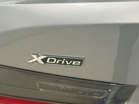 Used 2023 BMW 330i xDrive Sedan w/ Premium Package AWD/4WD image 25