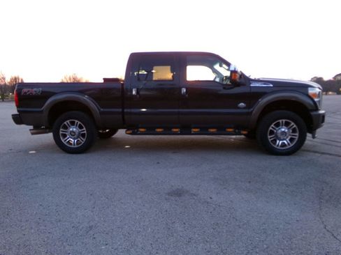 Used 2015 Ford F250 King Ranch w/ FX4 Off-Road Package image 5