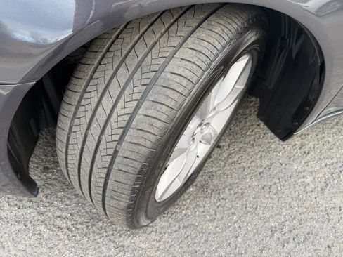 Used 2014 Acura TL w/ Technology Package image 29