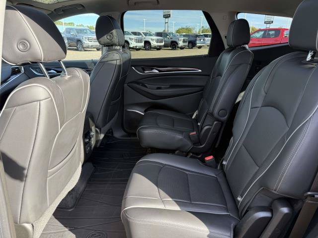 Used 2021 Buick Enclave Avenir w/ Avenir Technology Package AWD/4WD image 16