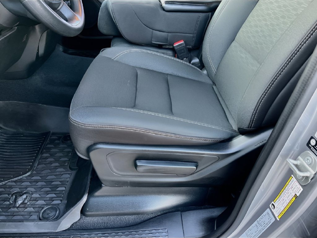 Used 2025 RAM 1500 Big Horn AWD/4WD image 18