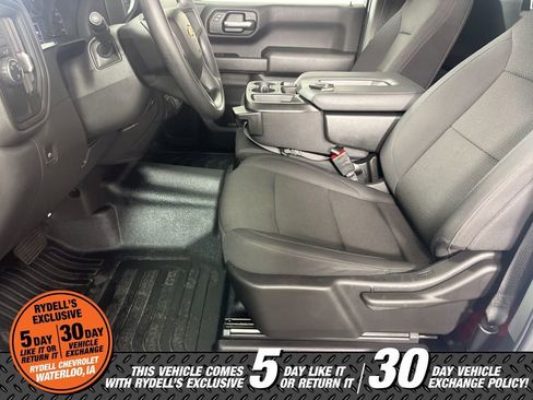 Used 2025 Chevrolet Silverado 1500 W/T image 15
