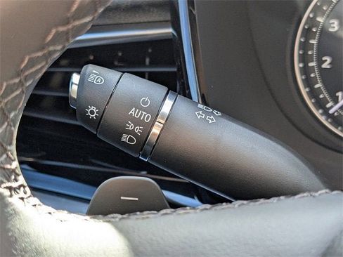 New 2025 Cadillac XT6 Luxury image 31