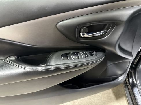 Used 2023 Nissan Murano SV image 20