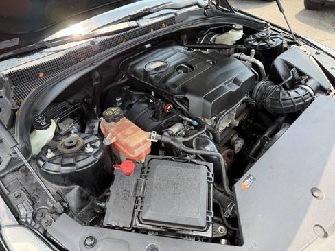 Used 2018 Cadillac ATS 2.0T Sedan RWD image 34