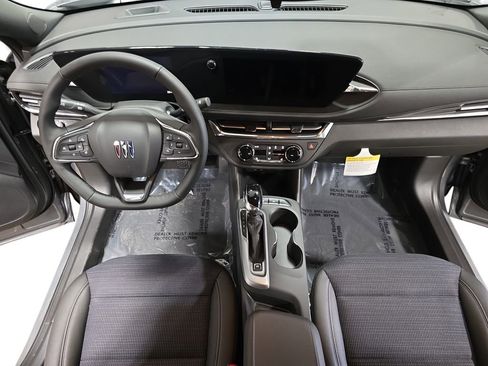 New 2026 Buick Envista Preferred w/ Convenience I Package FWD image 9