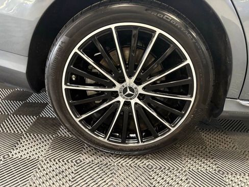 Used 2021 Mercedes-Benz C 300 Sedan image 16