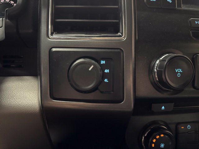 Used 2018 Ford F150 XLT AWD/4WD image 10