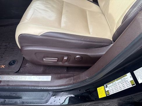 Used 2017 Lexus RX 350 AWD w/ Premium Package image 15