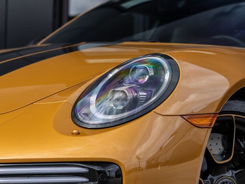 Used 2018 Porsche 911 Turbo S image 23