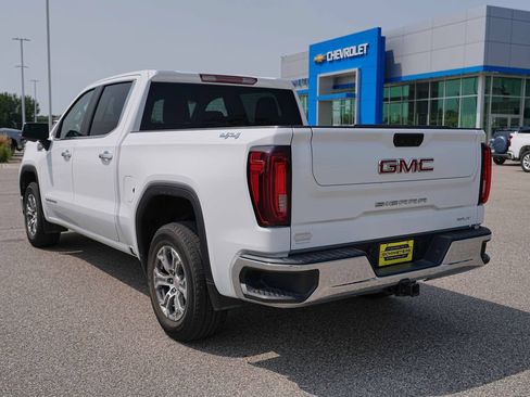 Used 2025 GMC Sierra 1500 SLT AWD/4WD image 8
