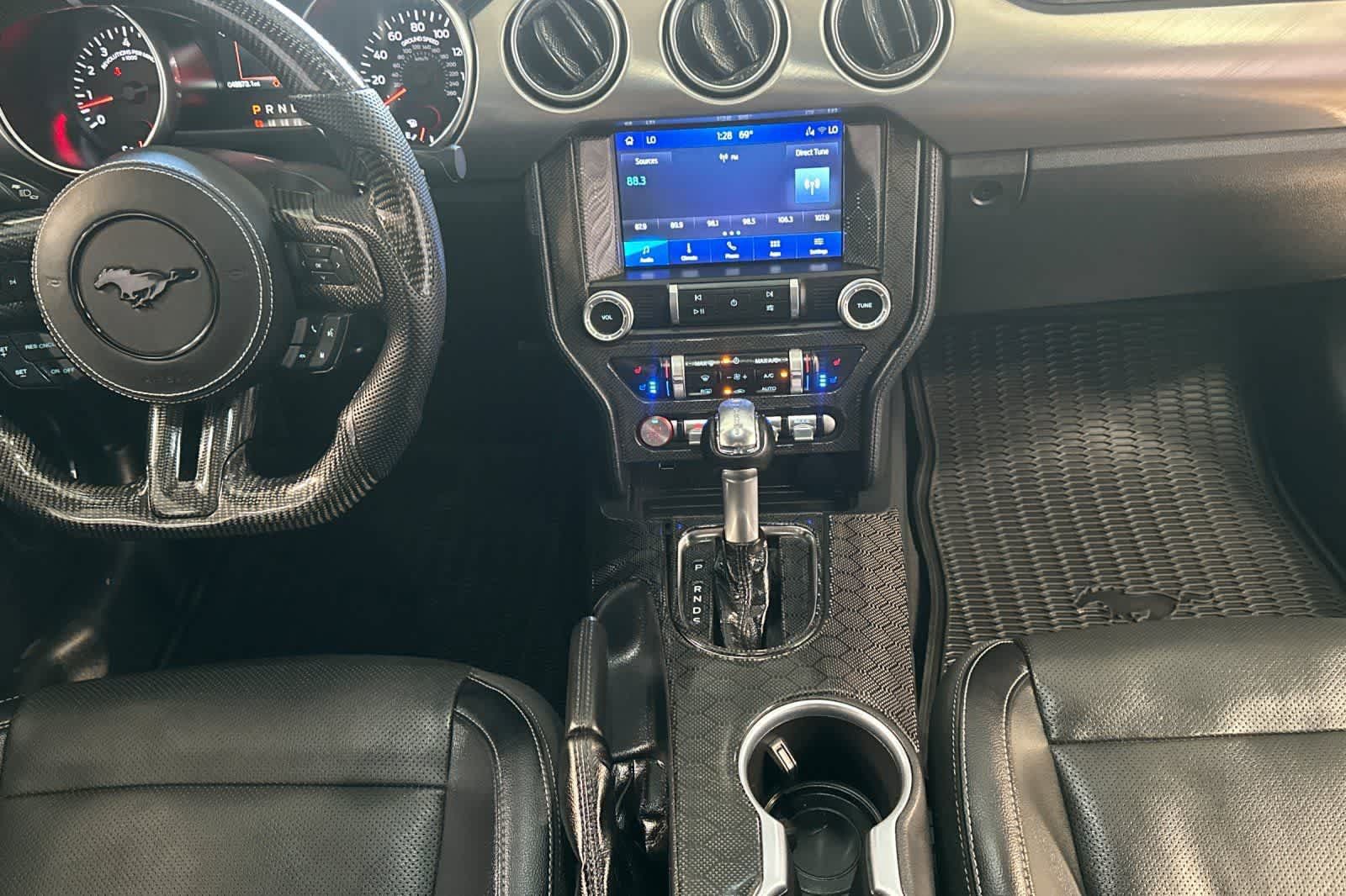 Used 2022 Ford Mustang GT Premium RWD image 4